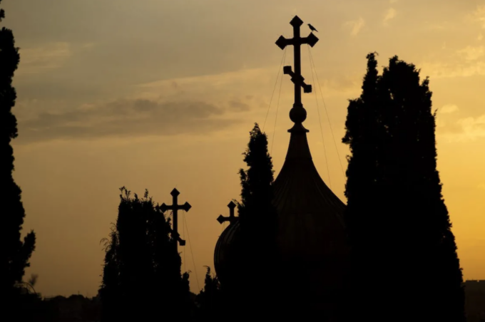 Capi della Chiesa greco-ortodossa denunciano sequestro “illegale” delle loro proprietà da parte di coloni estremisti Capi della Chiesa greco-ortodossa denunciano sequestro “illegale” delle loro proprietà da parte di coloni estremisti