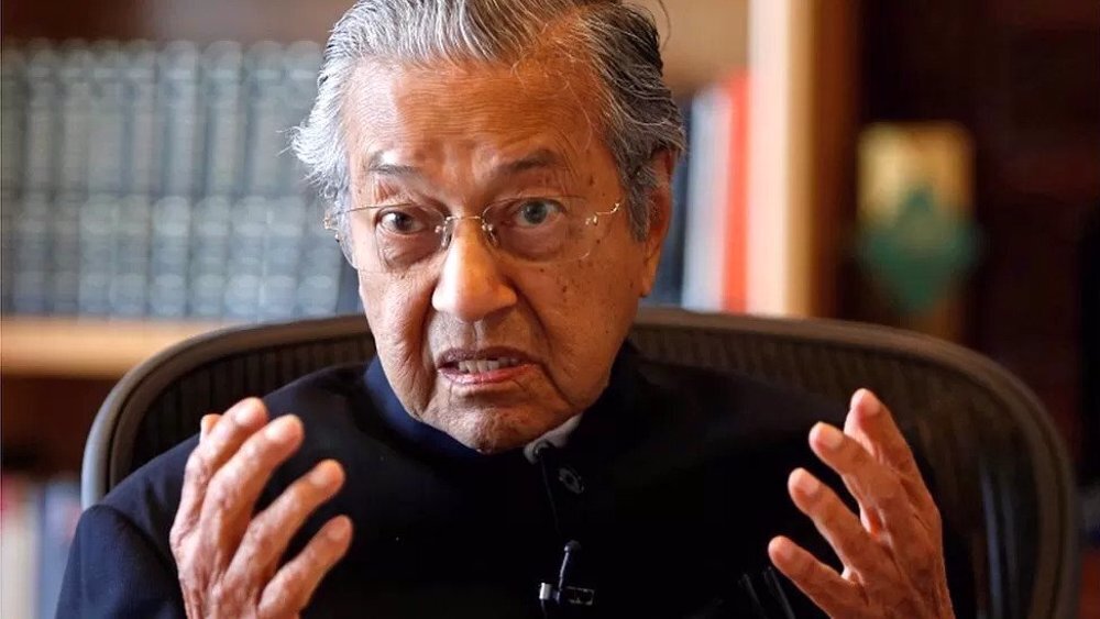 Ex premier malese: l’occidente promuove una narrazione ingannevole sull’operazione di Hamas