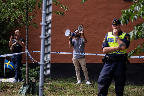 Vietare la profanazione del Corano in Svezia è