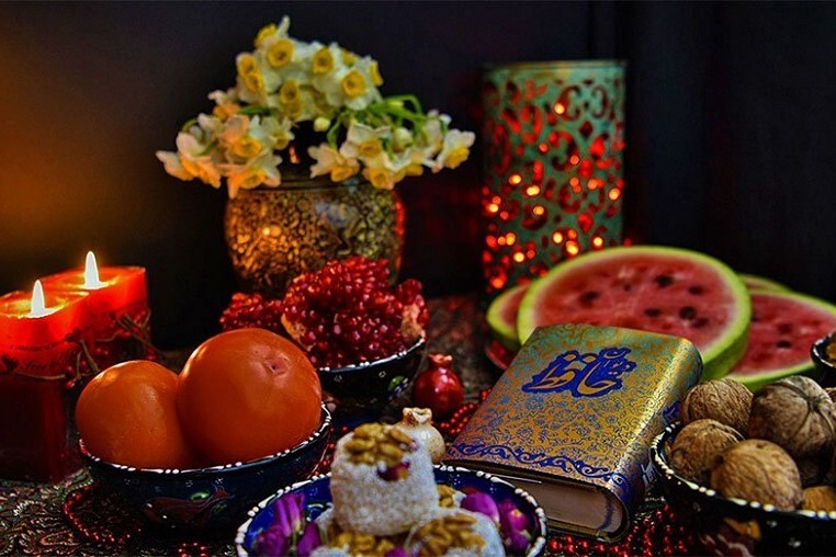 Notte di Yalda, la notte più lunga dell’anno Notte di Yalda, la notte più lunga dell’anno