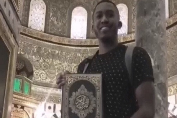 Palestina: giocatore di basket americano si converte all'Islam