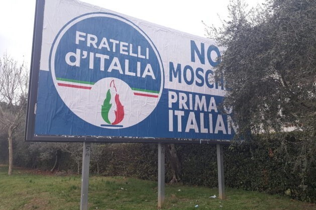 Proposta di legge Foti: l’attacco alle moschee e il silenzio delle organizzazioni islamiche Proposta di legge Foti: l’attacco alle moschee e il silenzio delle organizzazioni islamiche