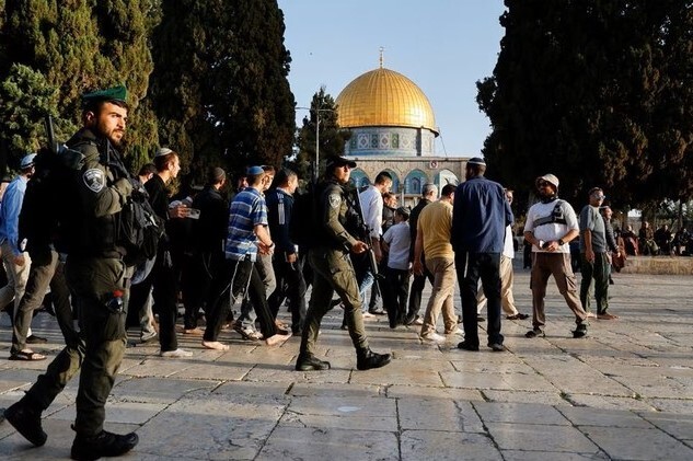 Il consiglio di amministrazione di Al-Aqsa mette in guardia dai piani di ebraicizzazione della moschea