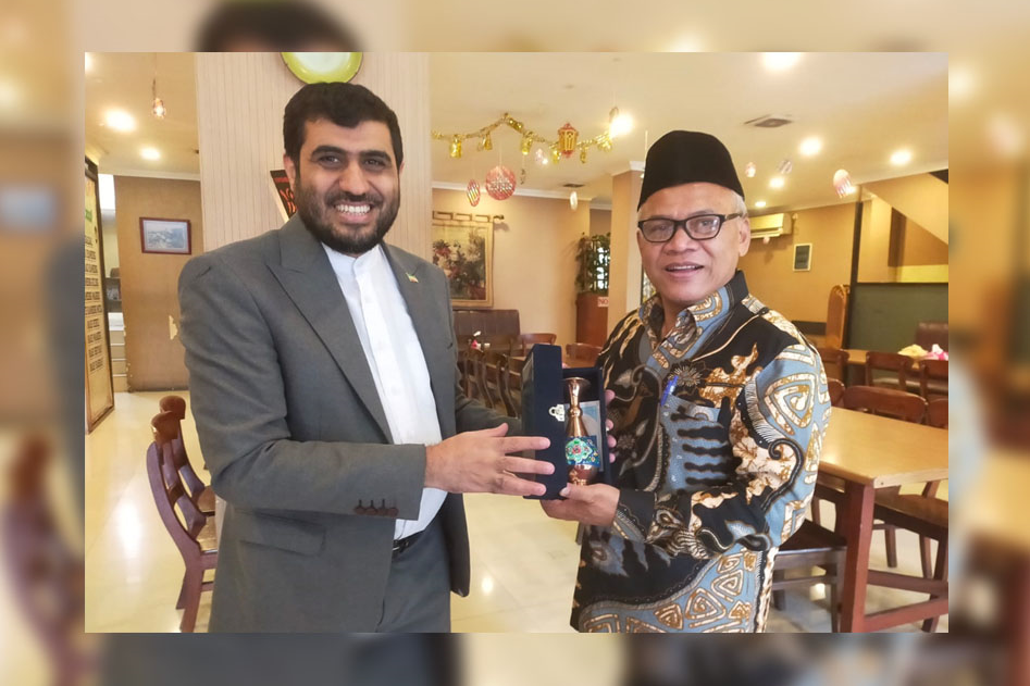 Iran-Indonesia: accordo per creazione di una rete di élite coraniche