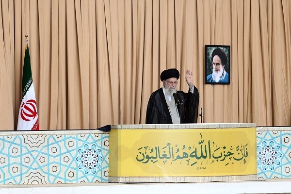 Iran: Guida Suprema elogia attacco missilistico su Israele definendolo