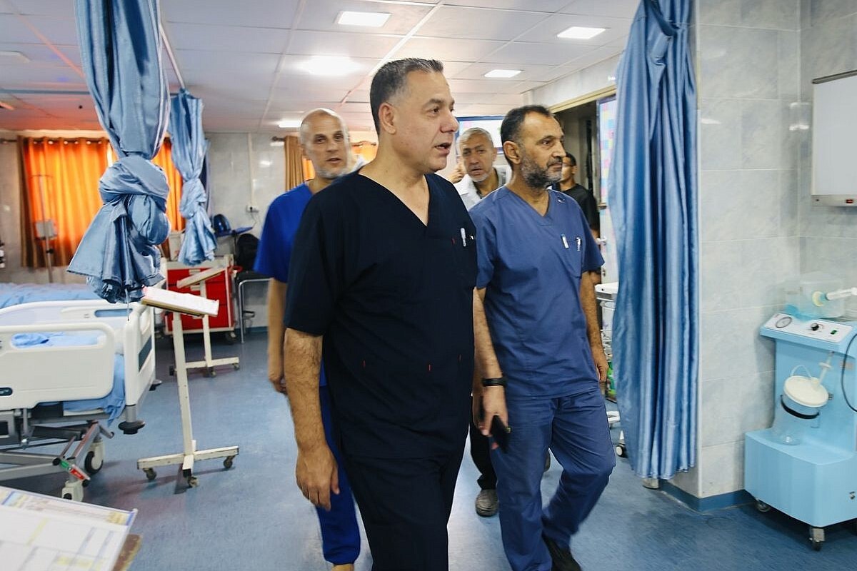 Forze israeliane colpiscono l’Ospedale Kamal Adwan e feriscono il suo direttore, dott. Hussam Abu Safiyya Forze israeliane colpiscono l’Ospedale Kamal Adwan e feriscono il suo direttore, dott. Hussam Abu Safiyya