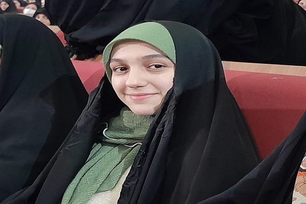 Vincitrice competizioni coraniche iraniane: La memorizzazione del Corano mi ha aiutato nel successo a scuola