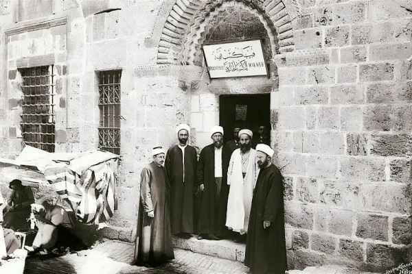 Una rapida recensione: Biblioteca Sheikh Al-Khalili ad Al-Quds