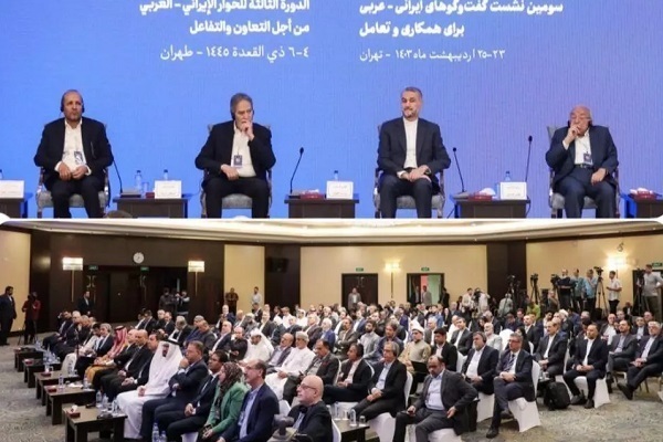 Dialogo arabo-iraniano importante per la liberazione della Palestina Dialogo arabo-iraniano importante per la liberazione della Palestina