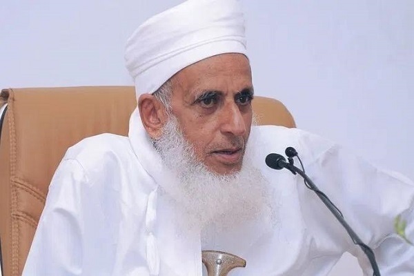 Il Mufti dell’Oman spera che il successore di Nasrallah continui il suo percorso