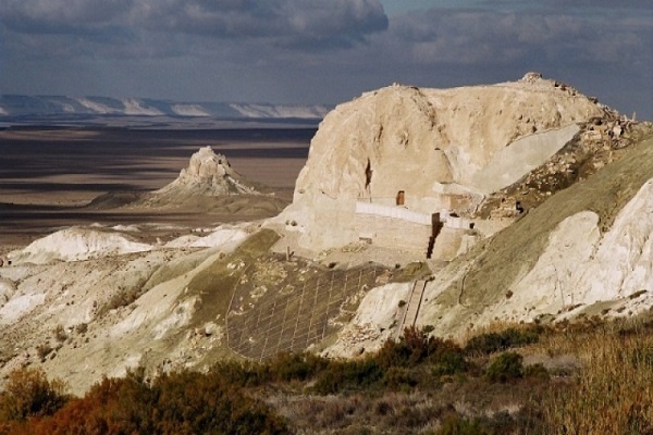 Kazakistan: cinque moschee sotterranee candidate per patrimonio mondiale UNESCO
