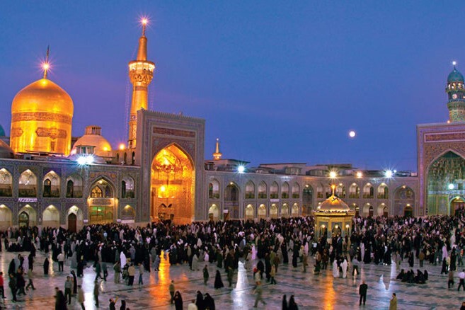 Dieci raccomandazioni dell’Imam Khamenei nel realizzare la Ziyarat all’Imam Ridha (as) Dieci raccomandazioni dell’Imam Khamenei nel realizzare la Ziyarat all’Imam Ridha (as)