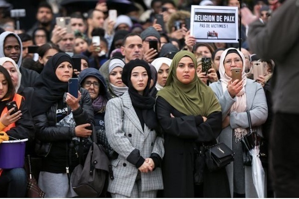 Francia: la scuola di teologia islamica condanna il tentativo di scioglimento da parte del governo