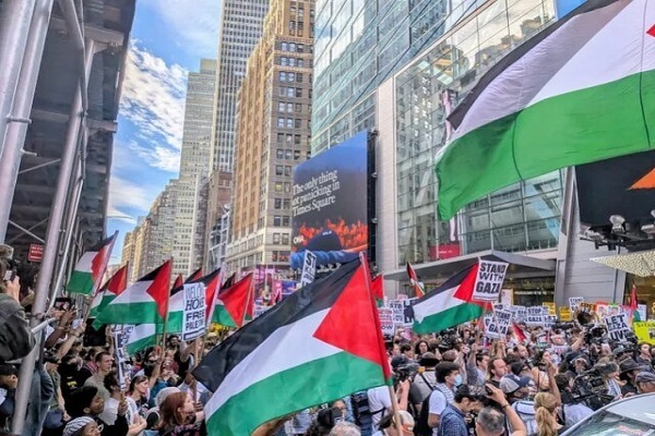 Peristiwa Sampingan Ucapan Penderhaka Gaza di Pertubuhan Bangsa-Bangsa Bersatu / Dari Dewan Kosong hingga Kibaran Bendera Palestin