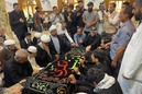 Upacara Pengebumian Isteri Ayatollah al-Uzma Sayyid Ali Sistani di Najaf