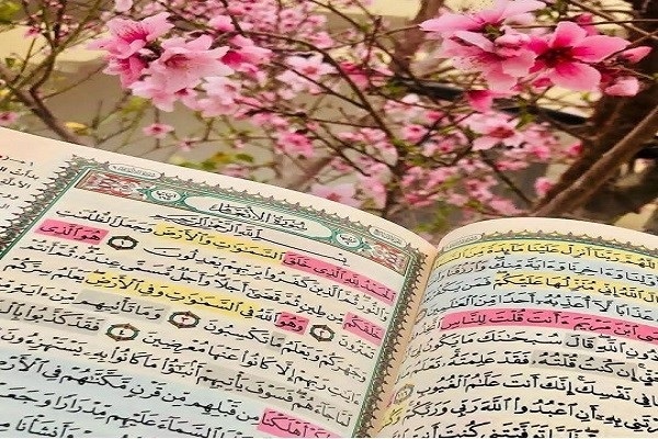 په ایکنا کې ؛په بهار کې پسرلي ؛ تعقیب کړئ(پوسټر)