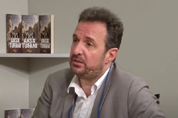Sionismo usando o judaísmo como desculpa para ocupar a Palestina: estudioso