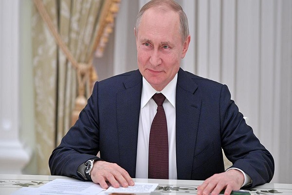 Vladimir Putinin Fitr Bayramı münasibətilə Rusiya müsəlmanlarını təbrik etdi
