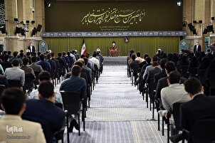 Встреча группы студентов с лидером Исламской революции