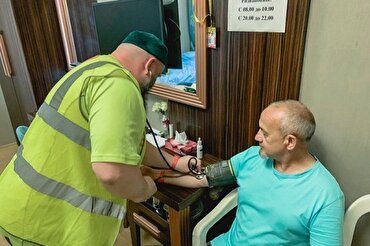 Хаджиев из Татарстана сопровождают 10 врачей