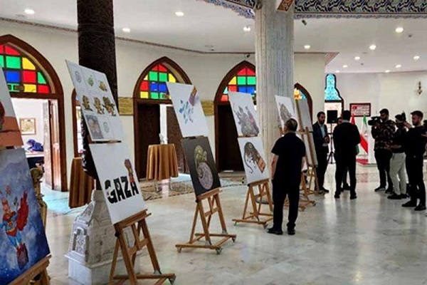 Иранские карикатуристы в Анкаре против