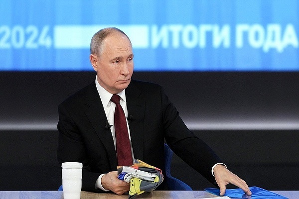 Путин осудил Израиль за захват сирийских территорий