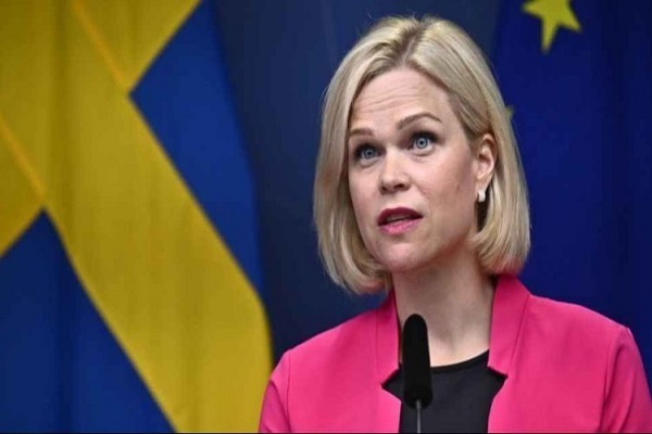 Новый закон Швеции против хиджаба и религиозного покрытия