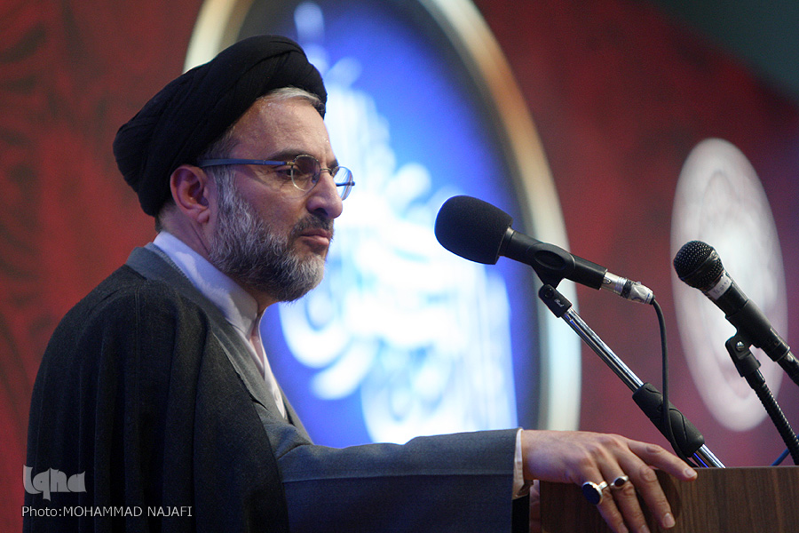 Shakhsia 70 wa Qur'ani waenziwa Iran Shakhsia 70 wa Qur'ani waenziwa Iran