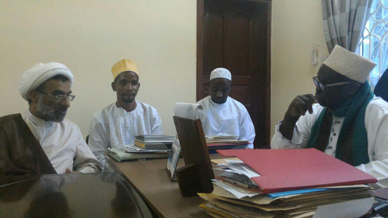 Wahudumu wa Haram Tukufu ya Imam Ridha AS wakutana na Ulamaa wa Ahlul Sunna Zanzibar