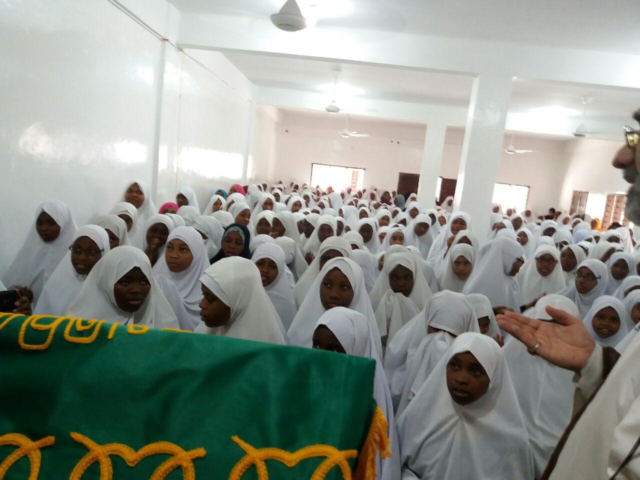 Wahudumu wa Haram Tukufu ya Imam Ridha AS wakutana na Ulamaa wa Ahlul Sunna Zanzibar