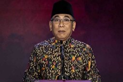 Дархост барои барканории раиси бузургтарин созмони исломии Индонезия