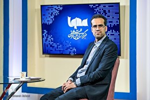 Нашри тиловати тартили Қуръон бо такя бар раддаҳои овозии мусиқии эронӣ + видео