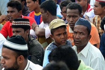 Myanmar'da Müslümanlar hala evlerine dönemiyor