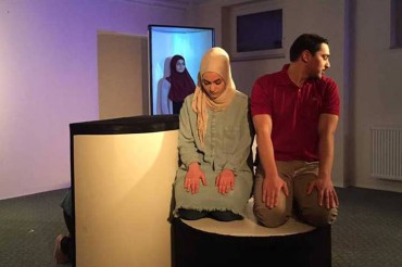 İslam ve camiyi tiyatroda anlattılar