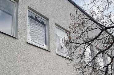 İsveç'te cami ve derneğe saldırı