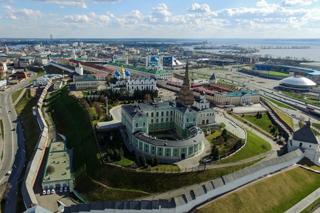 Tataristan'da 'Rusya ve İslam Dünyası' Oturumu Tataristan'da 'Rusya ve İslam Dünyası' Oturumu