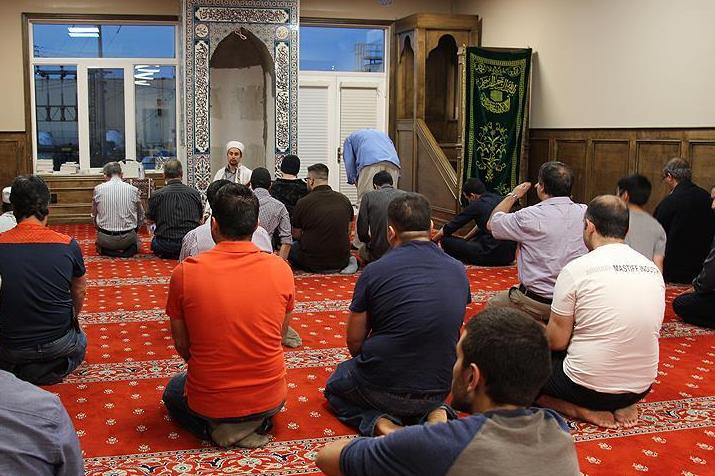 Kanada'da Mevlana Camisi İbadete Açıldı