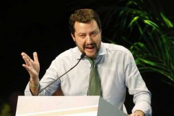 1.7 milyar Müslüman'ı yok saydı
