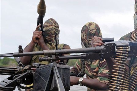 Boko Haram Nijerya’da Bir Köyü Yakarak 10 Kişiyi Öldürdü