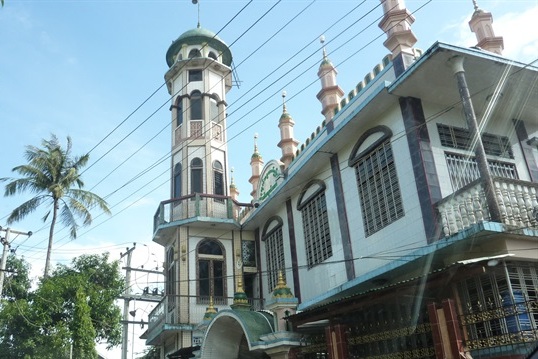 Myanmar'da 12 camiye yıkım kararı
