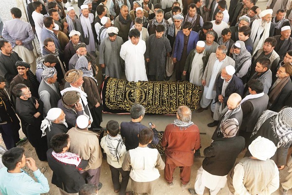 Afganistan'da kanlı hafta