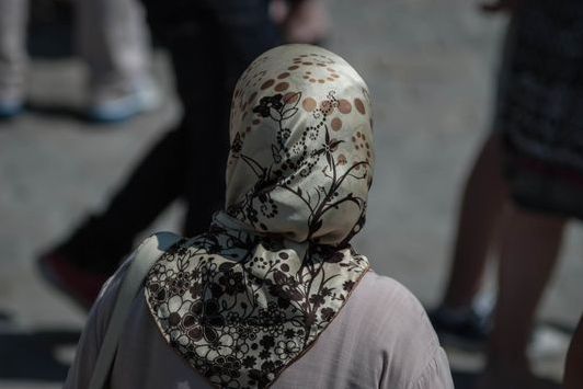 Avrupalı şirketler hicabı koşullar altında yasaklayabilir Avrupalı şirketler hicabı koşullar altında yasaklayabilir