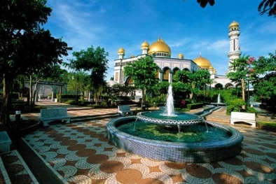 Zengin İslam ülkesi Brunei hakkında bilmedikleriniz Zengin İslam ülkesi Brunei hakkında bilmedikleriniz