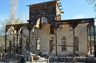 Muğla'da tarihi cami restore ediliyor Muğla'da tarihi cami restore ediliyor
