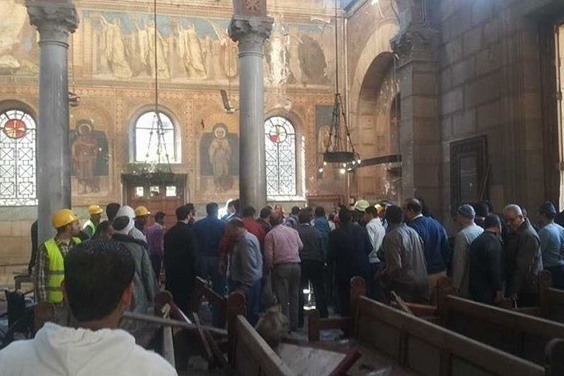 Mısır'da kilisede patlama Mısır'da kilisede patlama