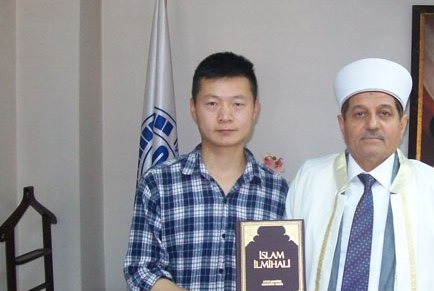 Çinli mühendis Müslüman oldu