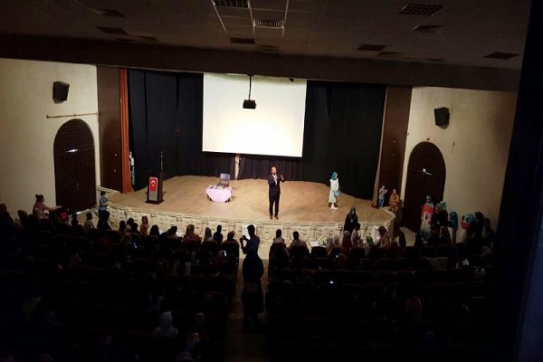 Nusaybin’de Bayan Kur’an Kurslarında yıl sonu etkinliği Nusaybin’de Bayan Kur’an Kurslarında yıl sonu etkinliği