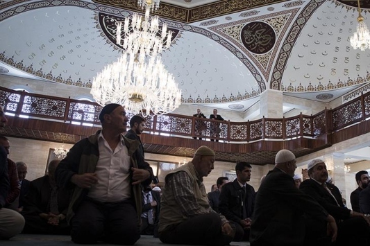 Ulus Rüzgarlı Camii ibadete açıldı Ulus Rüzgarlı Camii ibadete açıldı