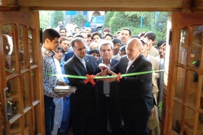 Pakistan'da enfes Kur'anlar sergisi Pakistan'da enfes Kur'anlar sergisi