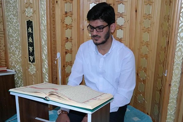 'Motosikletimi satarak Mısır'da eğitim aldım' 'Motosikletimi satarak Mısır'da eğitim aldım'